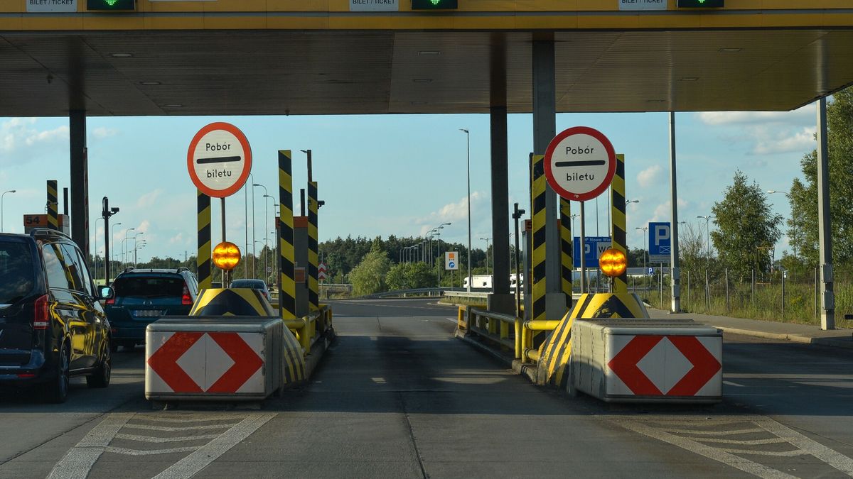 Darmowe przejazdy autostrad? w wakacyjne weekendy
16.07.2023 Autostrada A1 N/z Darmowy weekendowy przejazd autostrada   Fot. Gerard/REPORTER
Gerard/Reporter