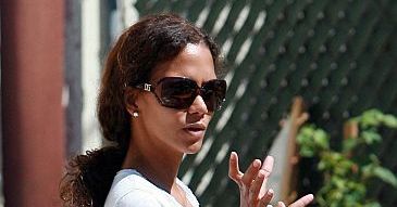 Halle Berry krytykuje Angelinę