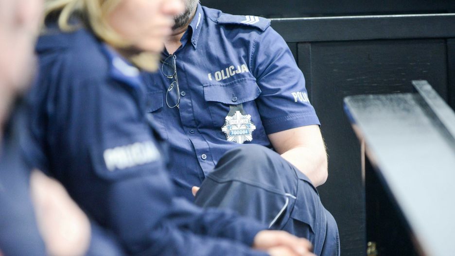 Reporter baza 2020-06-d
08.05.2019 Lodz. Wyrok sadu. N/z policja, eskorta oskarzonych. Fot. Piotr Kamionka/REPORTER
Piotr Kamionka/REPORTER