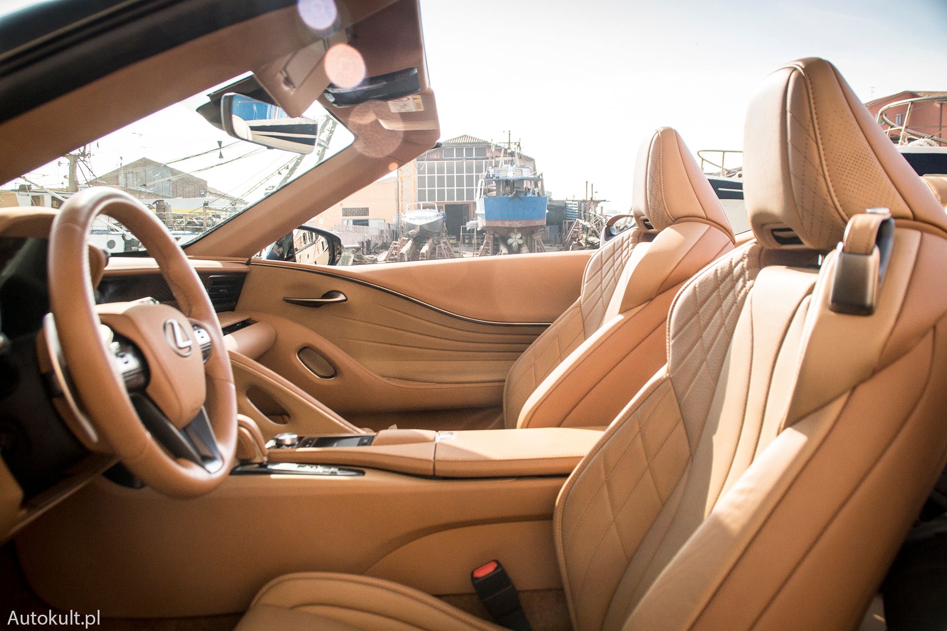 Lexus LC500 Convertible (2021)