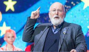 Timmermans się ugiął. Zrezygnował z ogromnej odprawy