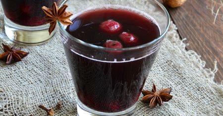 Zimowy napój, który rozgrzewa. Pomaga też w odchudzaniu, co jest największą zaletą