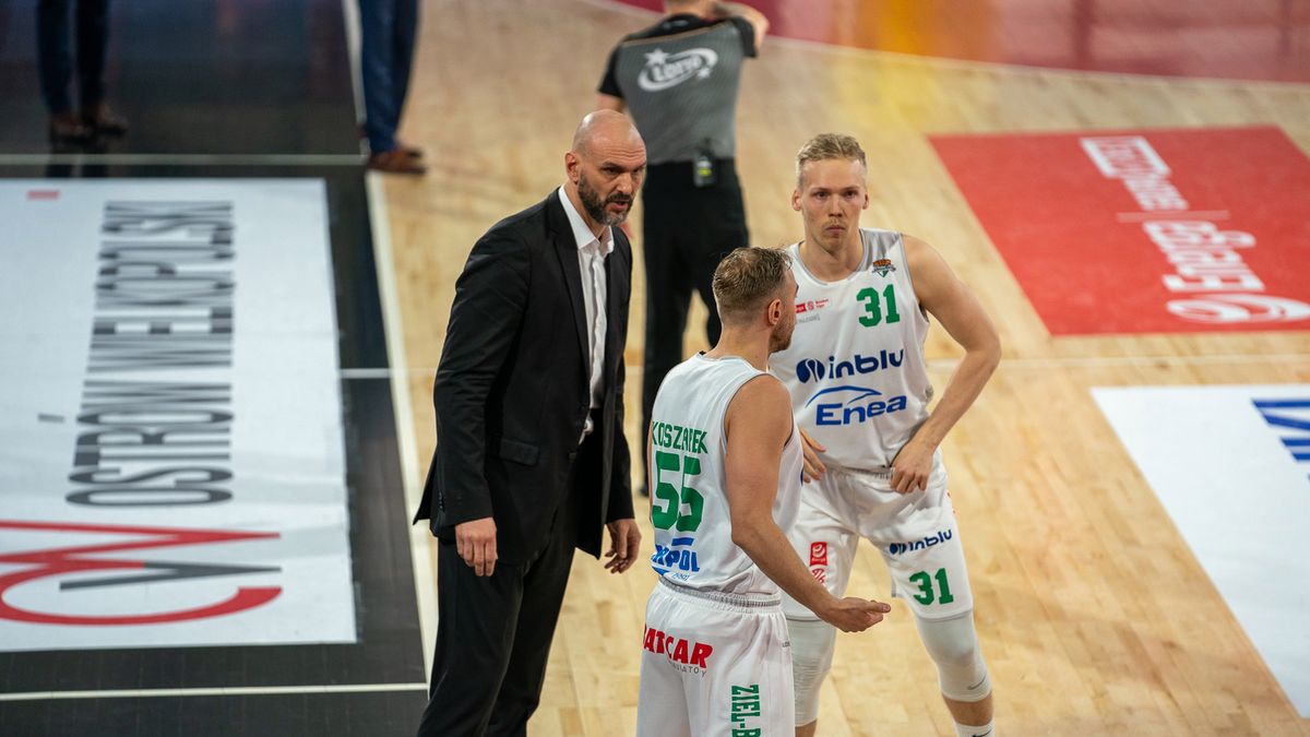 WP SportoweFakty / Rafał Sobierański / Na zdjęciu: Żan Tabak i Łukasz Koszarek