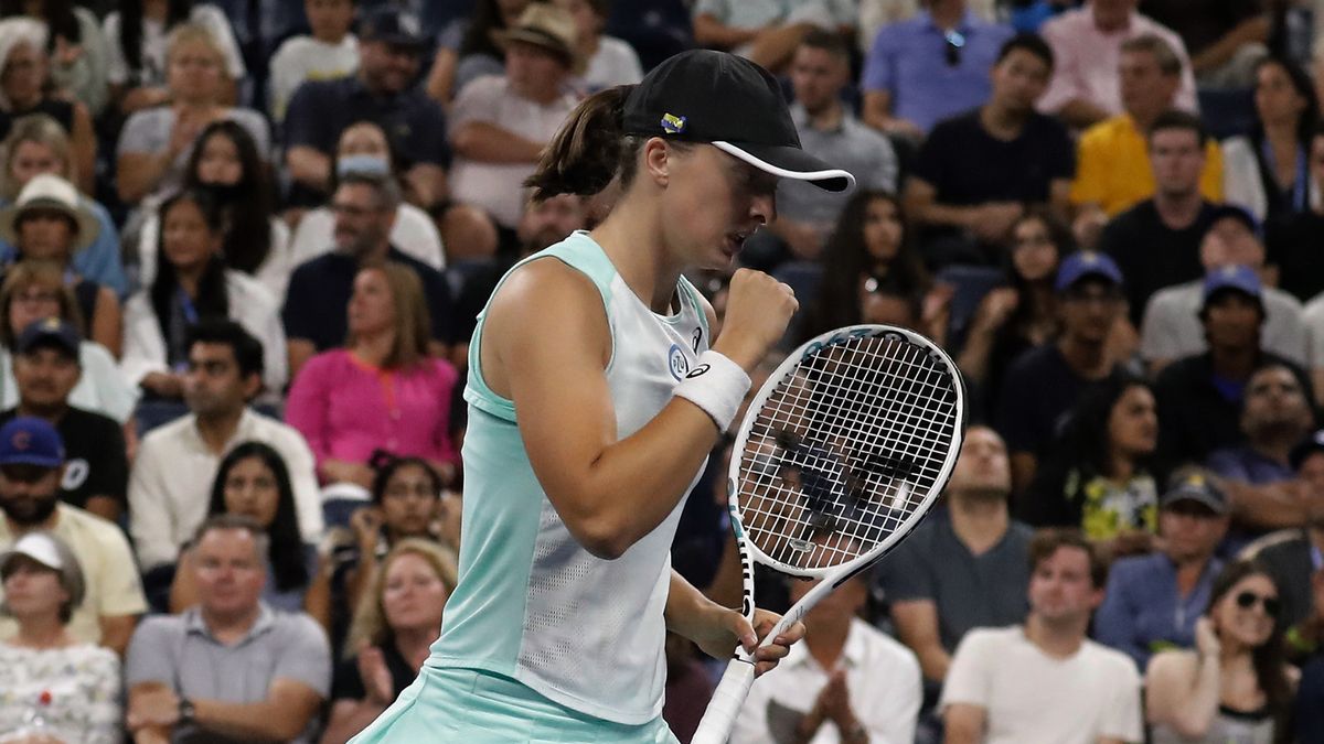 PAP/EPA / Peter Foley / Na zdjęciu: Iga Świątek