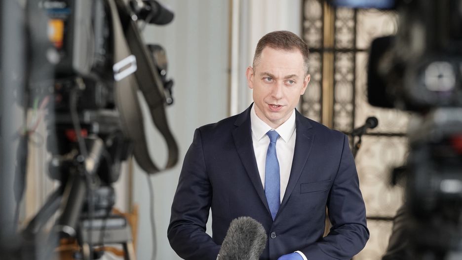 Koronawirus. Wybory 2020 r. Poseł PO Cezary Tomczyk wzywa na udziału w wyborach prezydenckich 