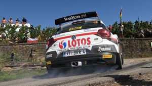WRC2: Kajetan Kajetanowicz będzie się rozkręcać. "Szukamy odpowiednich ustawień"