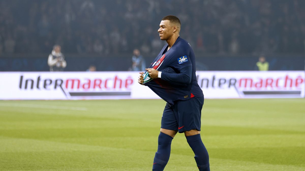PAP/EPA / Mohammed Badra / Na zdjęciu: Kylian Mbappe