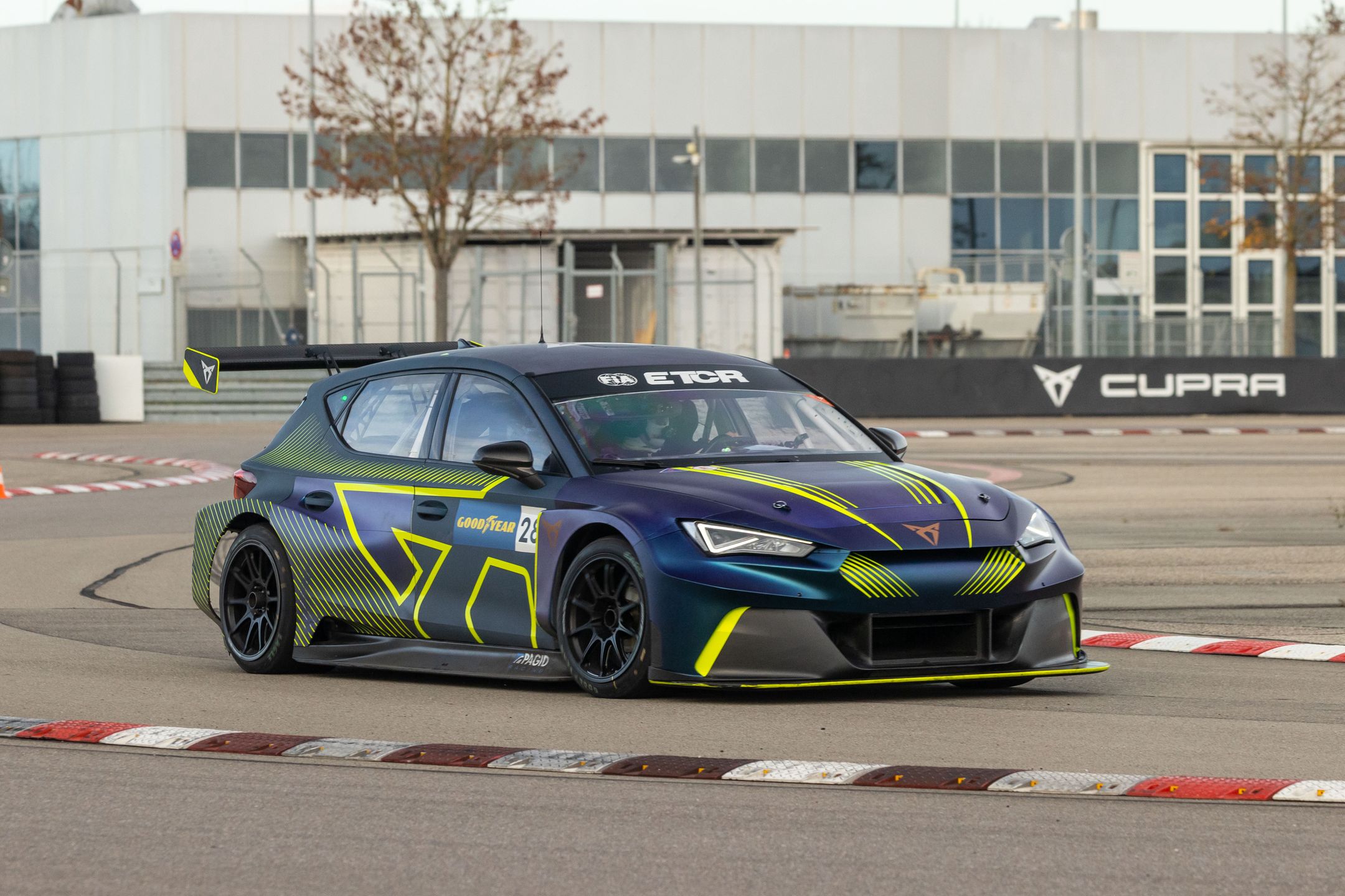 Cupra e-Racer