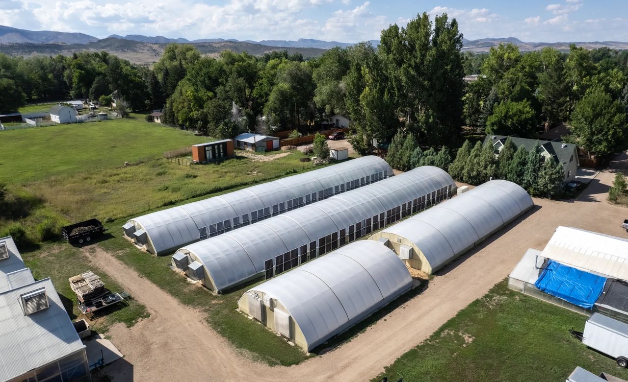Instalacja fotowoltaiczna na farmie w Colorado