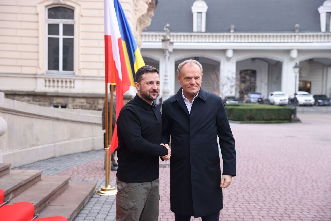 Tusk mówił o historii. Nagle włączył się Zełenski