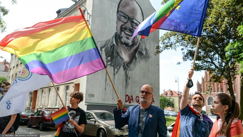 Demonstracja środowisk równościowych do Jacka Kurskiego