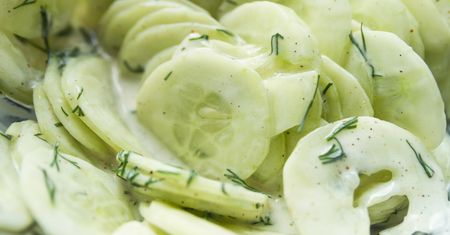Teraz króluje w niemal każdym domu. Czy jej częste jedzenie na pewno jest zdrowe?