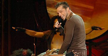 Ricky Martin za bardzo się stara