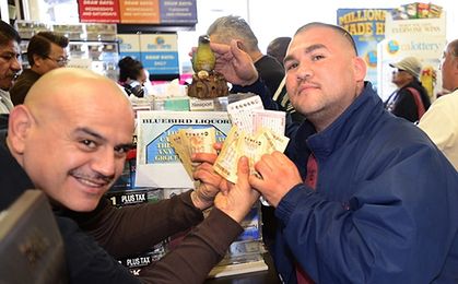 Rekordowa pula do zgarnięcia w amerykańskiej loterii rozbita! Co najmniej trzy wygrane
