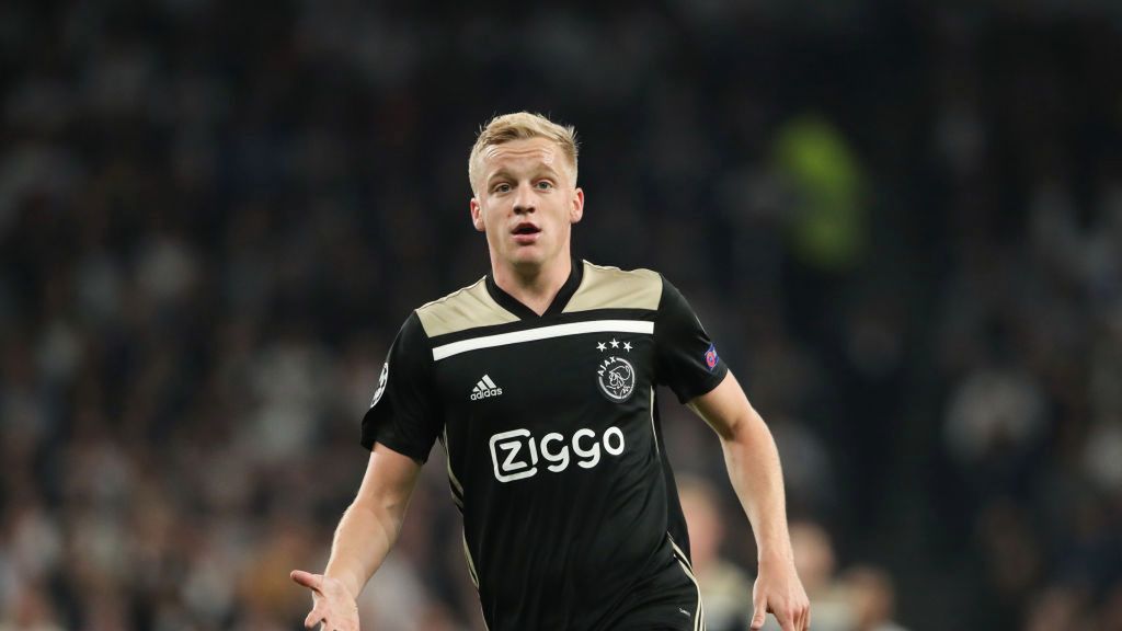 Zdjęcie okładkowe artykułu: Getty Images / Matthew Ashton - AMA / Na zdjęciu: Donny van de Beek