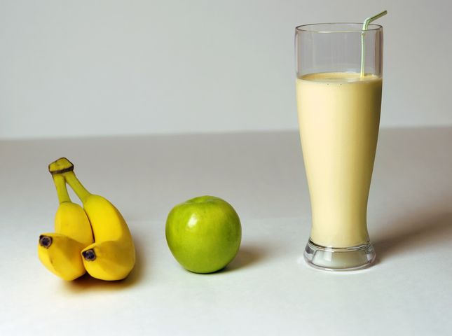 Napój mleczny o obniżonej zawartości tłuszczu, aromatyzowany i słodzony, z wapniem oraz witaminami A i D