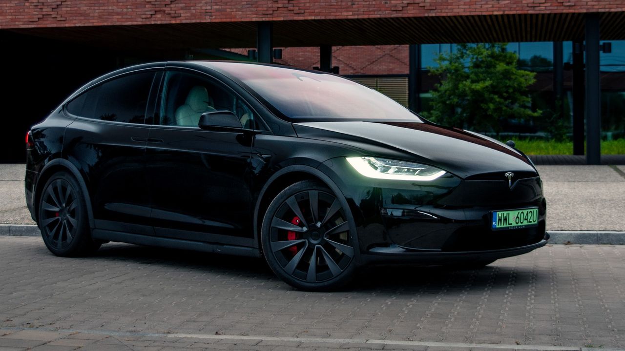 Test: Tesla Model X Plaid - 1020 KM dla rodziny