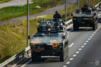 Ćwiczenia w Polsce. PGZ wyjaśnia, jak się zachowywać