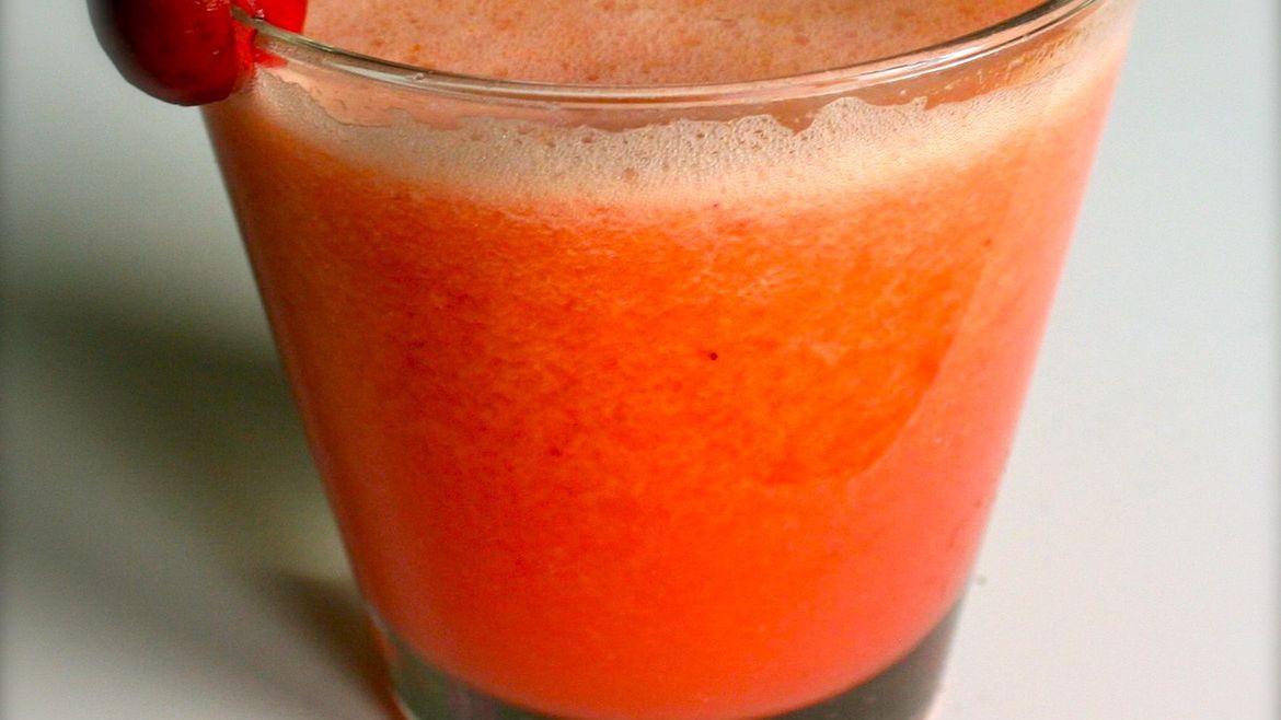 Sok warzywno-owocowy z witaminami A, C i E