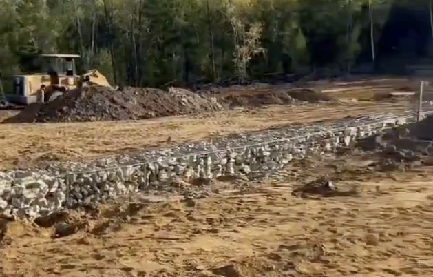 Szok w Jakucji. Żołnierskie mogiły zrównane z ziemią