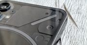 Nothing Phone (2) zapowiedziany. Producent ma dobre i złe wieści