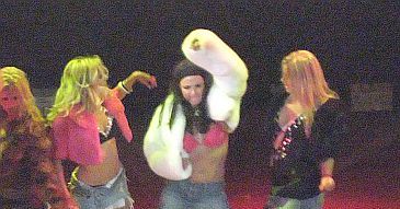 Wideo z pierwszego koncertu Britney i... zdjęcia topless