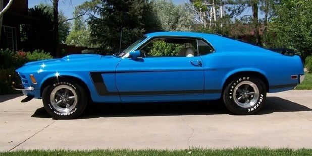 1970 Mustang Gragger - lakier Grabber Blue oraz pasek charakterystyczny dla wersji Boss 302
