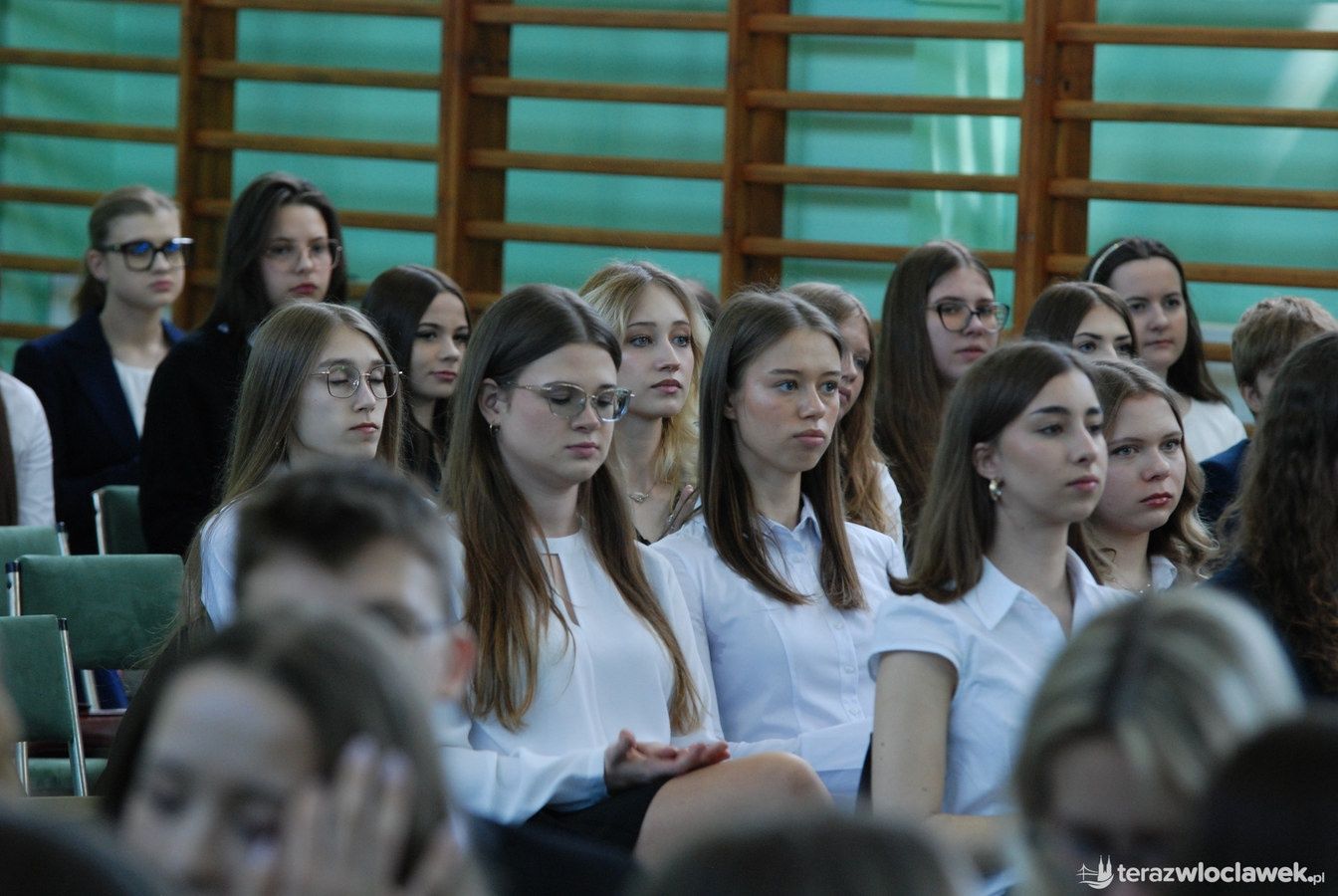 zakończenie roku maturzystów w I LO im. Ziemi Kujawskiej