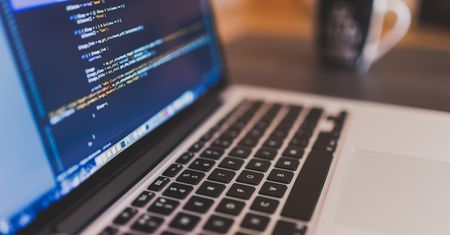 Warto poznać nowe języki: Swift, Go i Scratch
