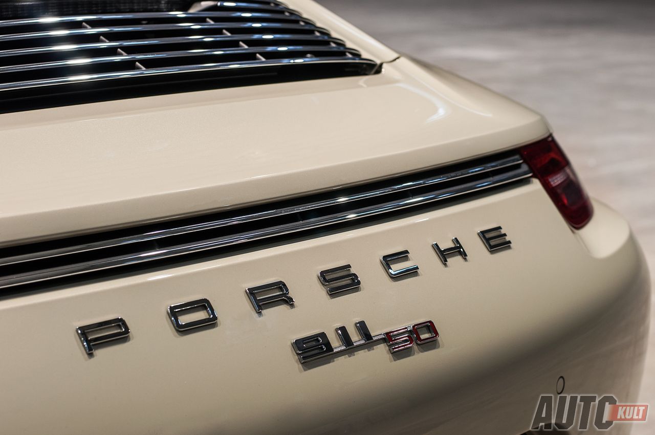 Porsche 911 50th Anniversary Edition (991)