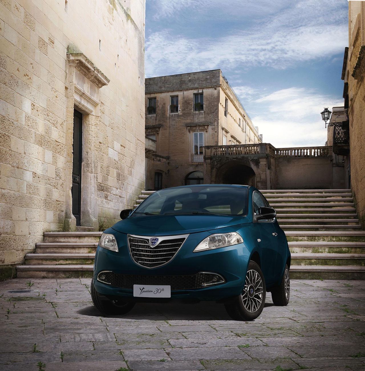 Lancia Ypsilon 30th Anniversary - wersja specjalna na urodziny modelu