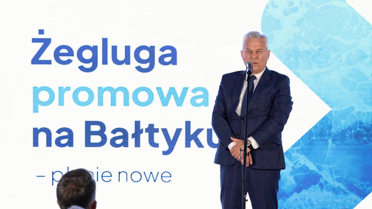 Piotr Redmerski, wtedy i dziś jest prezesem Polskiej Żeglugi Bał