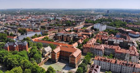 Sto metrów kwadratowych w cenie kawalerki w Warszawie? Najtańsze miasta w Polsce