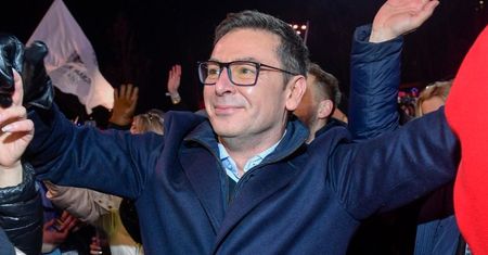 Wyniki kontroli ujawniły zarobki Michała Adamczyka i innych dyrektorów TVP. Kwoty przyprawiają o zawrót głowy! "Miliony dla PiS-owskich szefów TVP"
