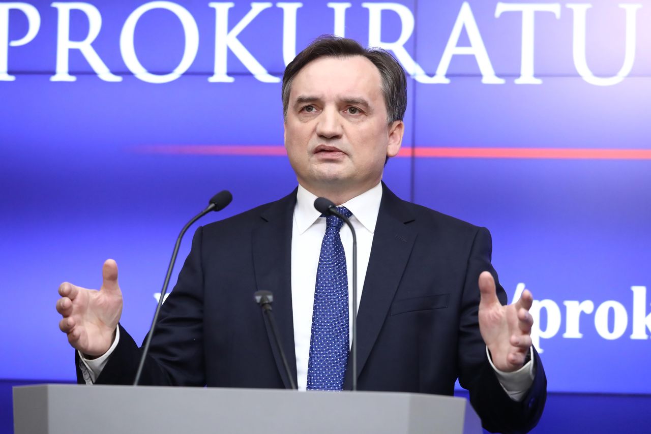 2,3 mln zł odsetek do zapłaty. Wkroczył Zbigniew Ziobro