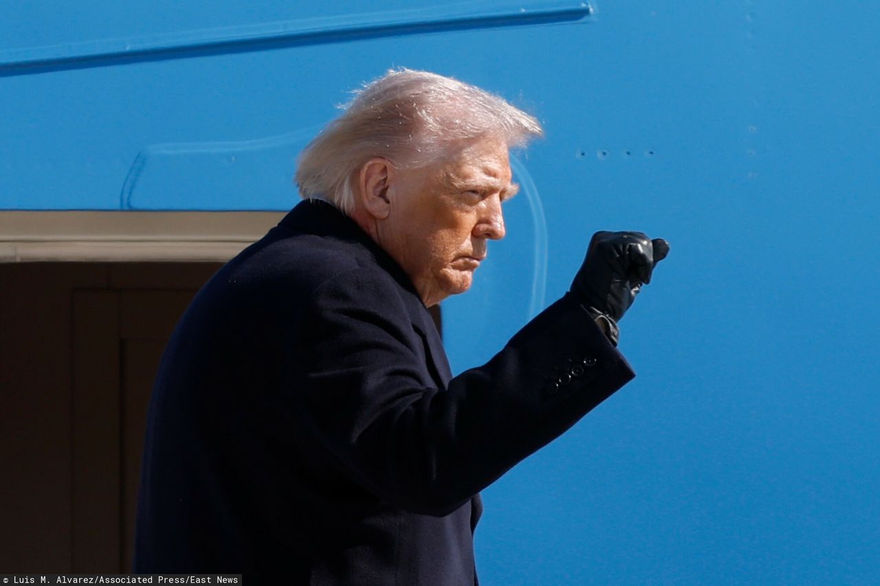 Trump o operacji przeciwko Iranowi. "Przebiega bardzo dobrze"