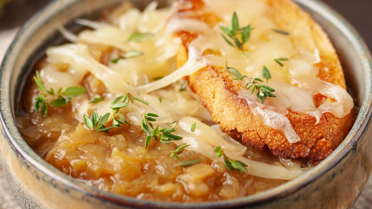 Zupa cebulowa