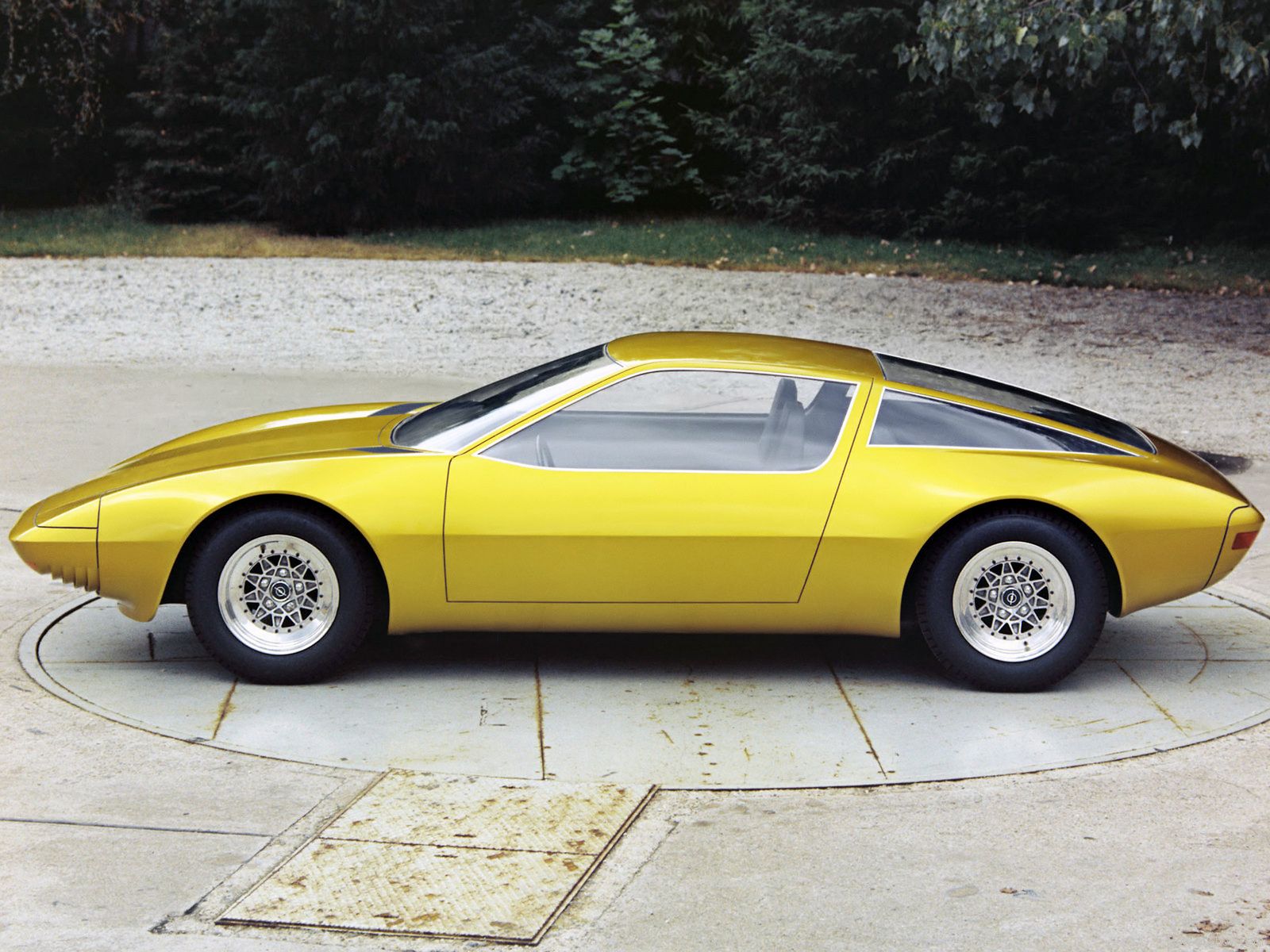 1975 – Opel GT/W Genève