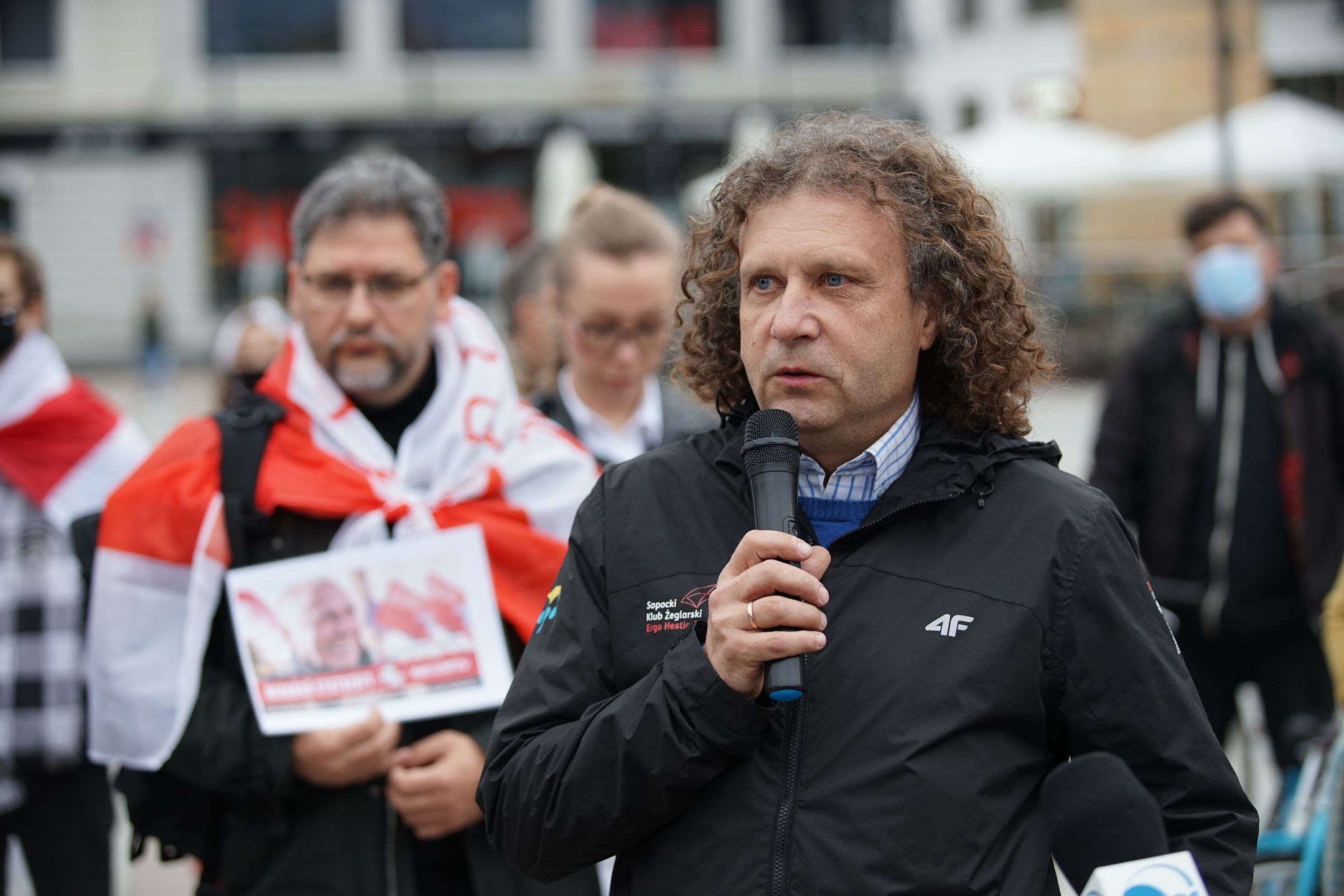 Mayor of Sopot Jacek Karnowski speaks to the crowd. Belarusians living in Poland and their Polish supporters with historical white-red-white flags and anti Lukashenko slogans are seen in Sopot, Poland on 25 May 2021 People gathered to support Belarusian opposition and arrested in Minsk Roman Protasevich former editor in chief of the Nexta (Nehta) Telegram and youtube channel covering the Belarusian protests. (Photo by Michal Fludra/NurPhoto via Getty Images)
