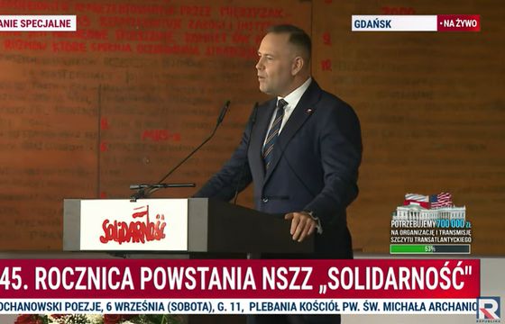 Republika z wyłącznością na realizację przemówienia prezydenta. TVN24 bez transmisji, TVP protestuje