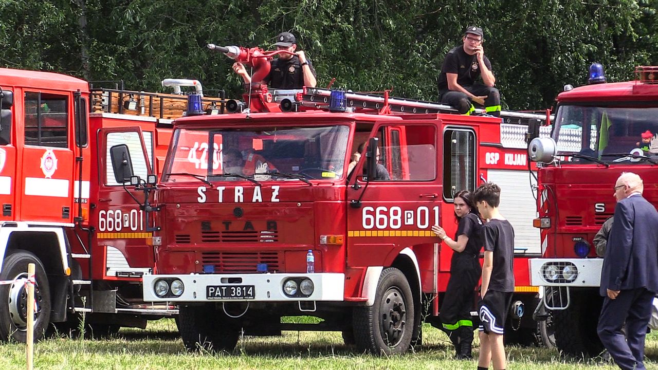 IX Ogólnopolski Zlot Samochodów Pożarniczych i Zabytkowych w Zakrzewie rozpoczęty!