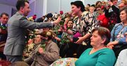 Biłgoraj: Tysiąc róż dla tysiąca kobiet w "Budowlance"