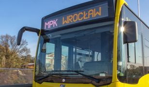 Wrocław. Spore zmiany w komunikacji od 10 lipca. Zamknięte zostaną przejazdy kolejowe