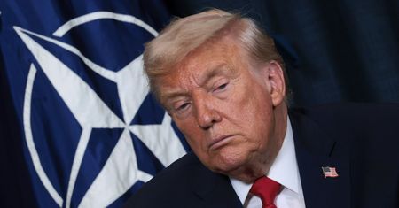 Nagły zwrot. Trump podjął decyzję ws. ceł za Grenlandię