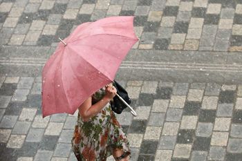Pogoda się stabilizuje, wciąż jednak możliwe burze