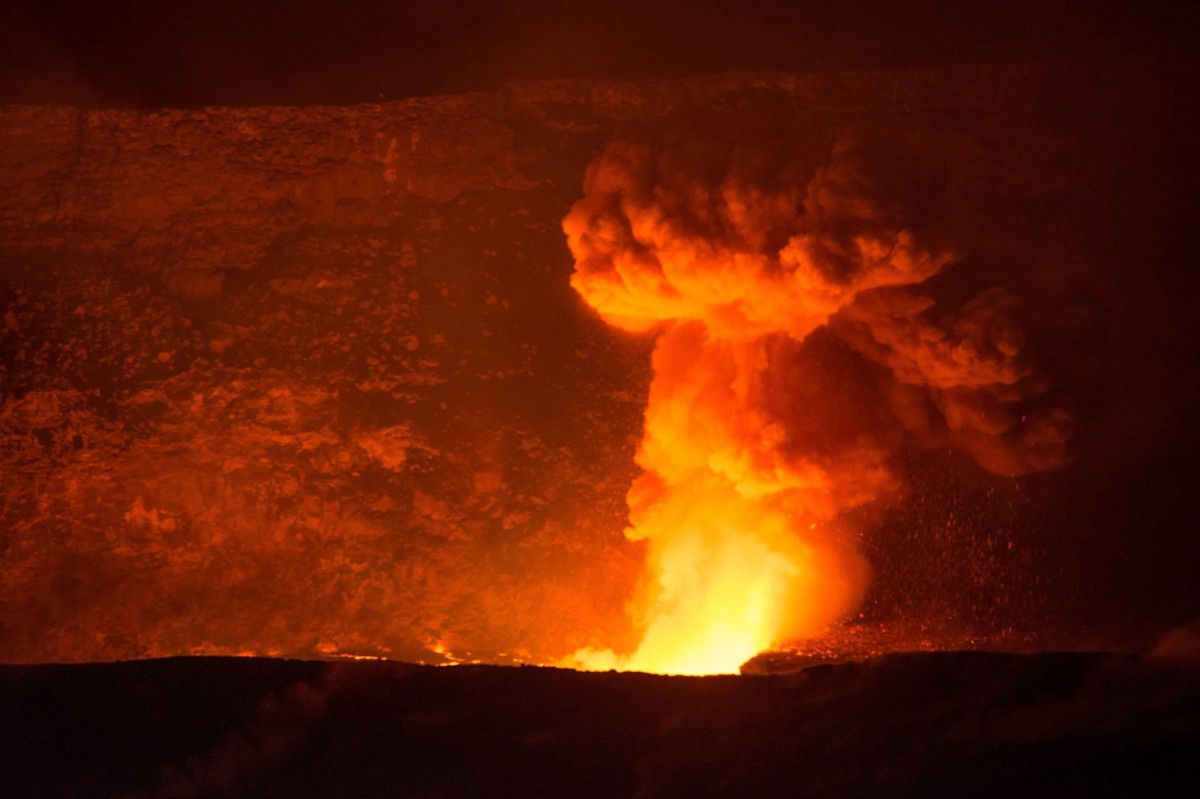 Volcanoes and the lightning they generate could have been the cause of life on Earth - claim scientists from Sorbonne.