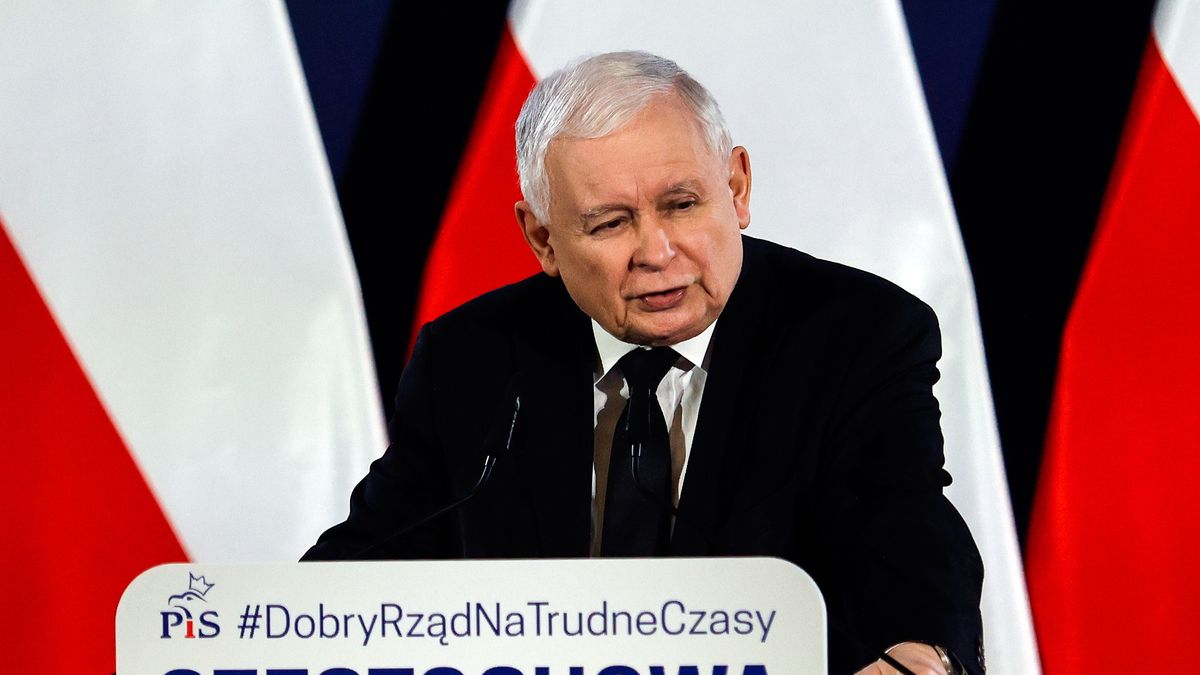 To nie pierwszy raz, kiedy Jarosław Kaczyński żartuje z osób transpłciowych.