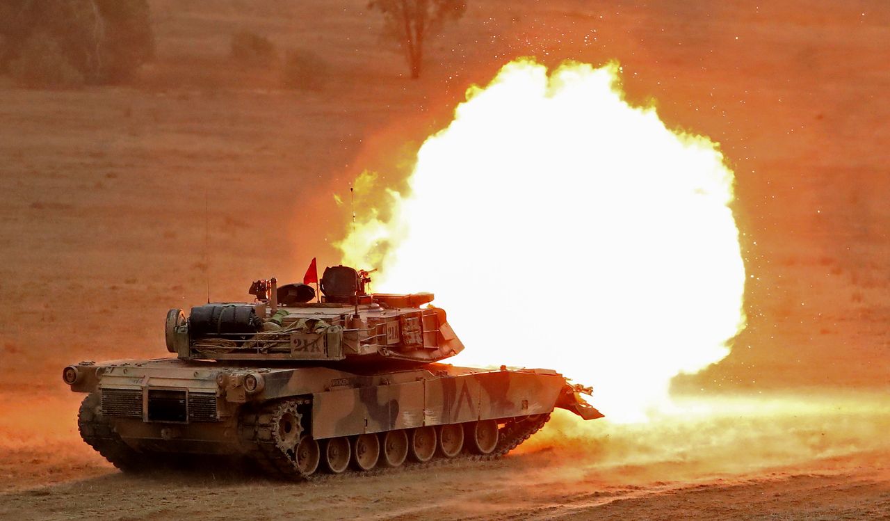 Abrams tank on maneuvers