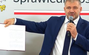 Żurek przedstawia "ustawę praworządnościową". Trwa konferencja