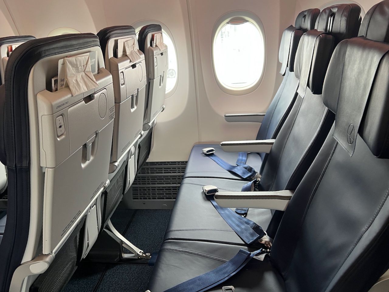 Boeing 737 MAX 8. Nowa kabina PLL LOT